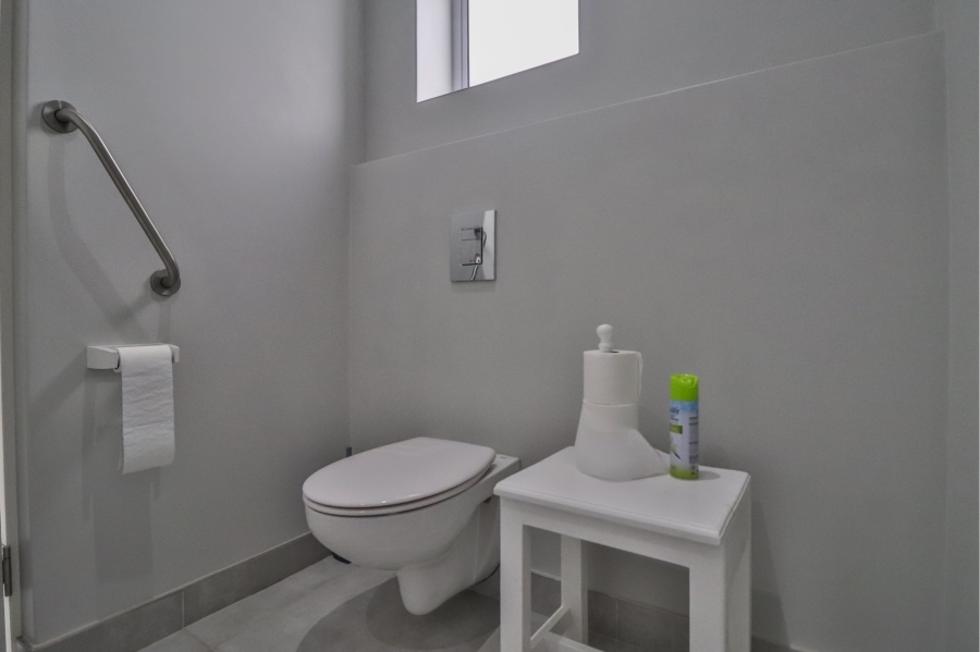 4 Bedroom Property for Sale in Moquini Coastal Estate Western Cape
